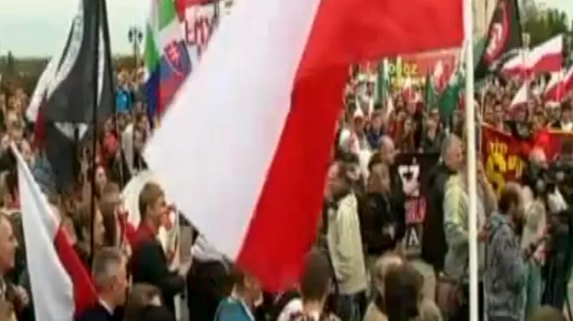 Mii de simpatizanți ai extremei drepte au protestat față de migranți în marile orașe poloneze