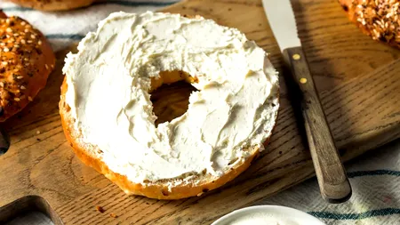 Mic dejun sub 400 de calorii, care te scapă de kilogramele în plus și burtica inestetică. 6 IDEI savuroase pentru slăbit