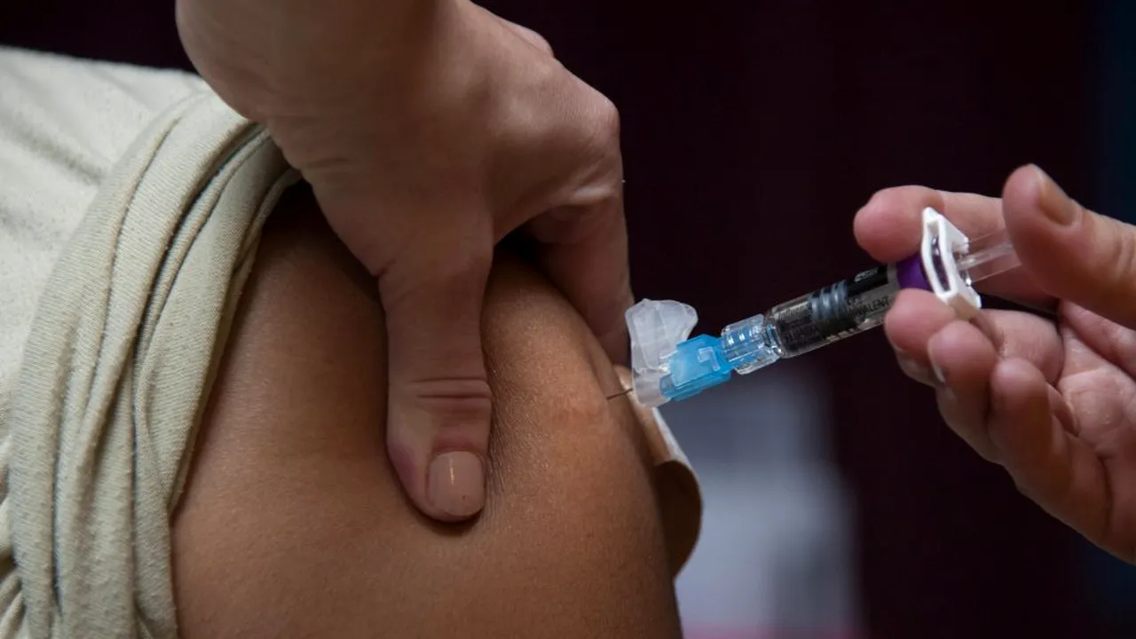 Imunologul Anthony Fauci, noi declarații controversate. Rusia avertizează SUA: „Vom fi primii!”