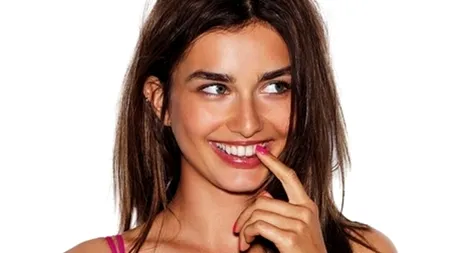 Un top-model român, într-o reclamă alături de David Beckham. GALERIE FOTO