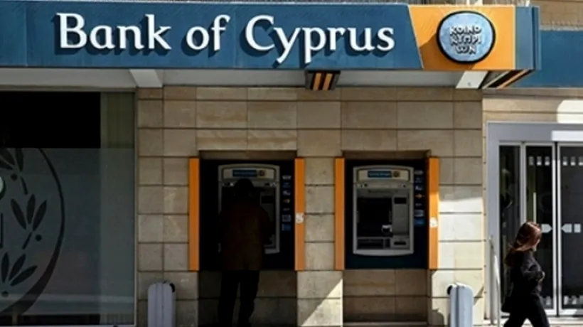 Deponenții Bank of Cyprus pierd aproape jumătate din sumele de peste 100.000 de euro din conturi