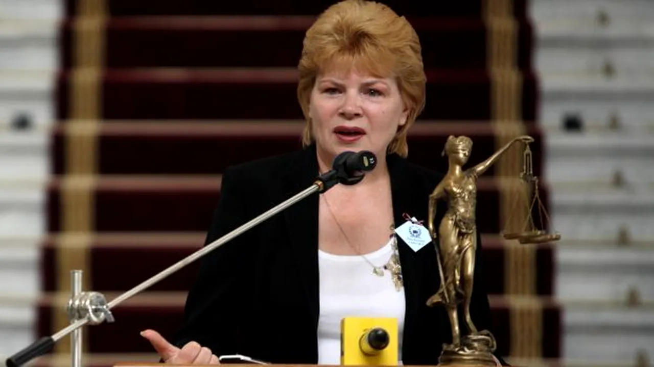 CSM a respins detașarea Monei Pivniceru la Ministerul Justiției. 