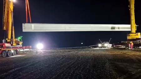 CNAIR: „A început transportul primelor grinzi pentru execuția viaductului de la Boița de pe șantierul Secțiunii 2 a autostrăzii Sibiu-Pitești!”