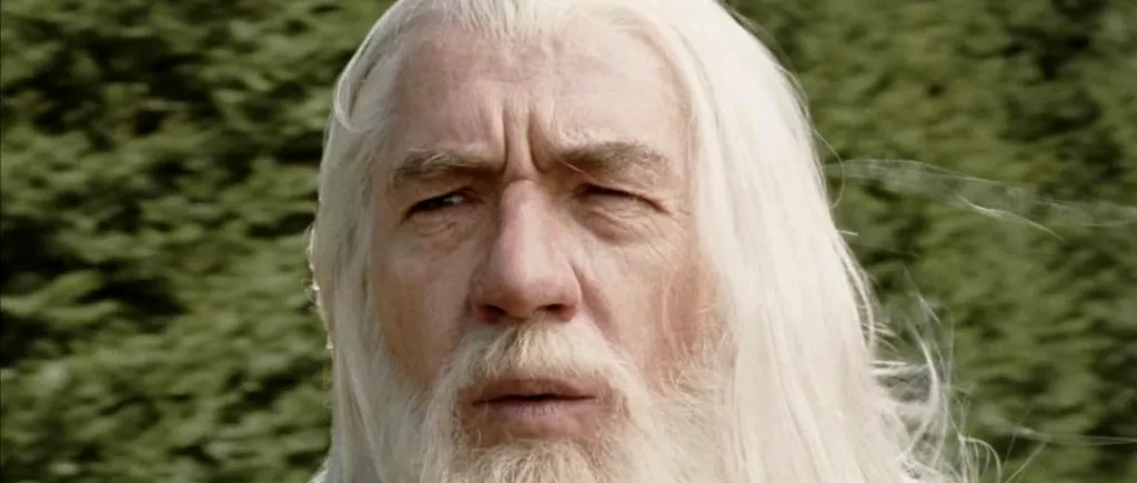 „Gandalf”, la spital după ce a căzut pe scenă, la Londra, în timpul unui spectacol/Ultimul mare rol al actorului Ian McKellen