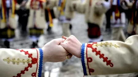 Festivalul „AICI-ACOLO”, Ediția a VI-a, organizat la București, între 25 și 28 mai, cu prilejul Zilei Românilor de Pretutindeni