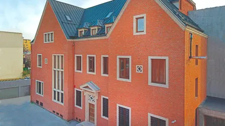 REGATTA ESTATE a închiriat Palatul Mavrocordat pentru Școala Internațională Italiană Aldo Moro din București