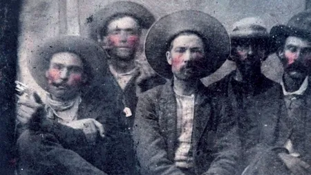 Această fotografie cumpărată cu 10 dolari, poate fi de un milion de ori mai scumpă. Detaliul descoperit de experți. Cine a fost surprins în fotografie