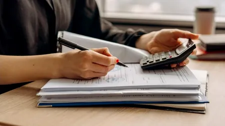 Este OFICIAL! Ei sunt românii care pot ieşi la pensie mai devreme cu doi ani, fără penalizare