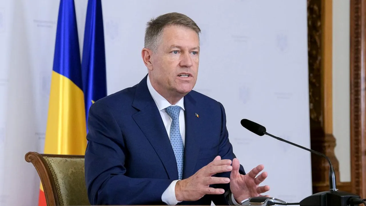 APEL. Klaus Iohannis îi îndeamnă pe români să respecte restricțiile impuse de autorități: „Stați acasă. Făcând aceste sacrificii vom câştiga lupta cu acest inamic extrem de periculos”