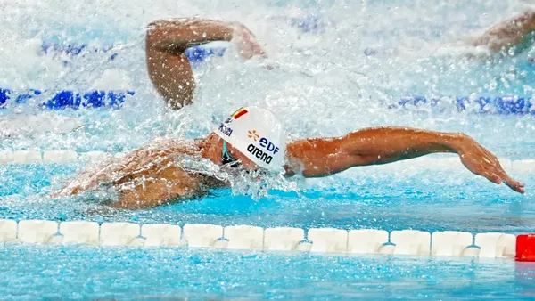 David Popovici, calificare fără emoții în finala de 200 m liber la Europenele de la Paris! Cel mai rapid înotător din semifinale