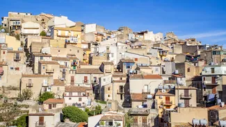Cum poți să menții răcoare în casă pe timp de caniculă. Metoda ieftină folosită în zona Mediteranei