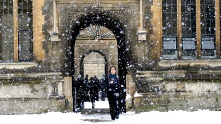 Câți studenți admiși la Oxford renunță la cursuri 