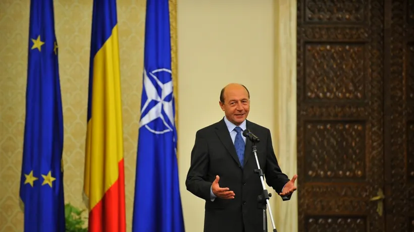 Băsescu l-a avansat în grad pe șeful Doi ș'un sfert