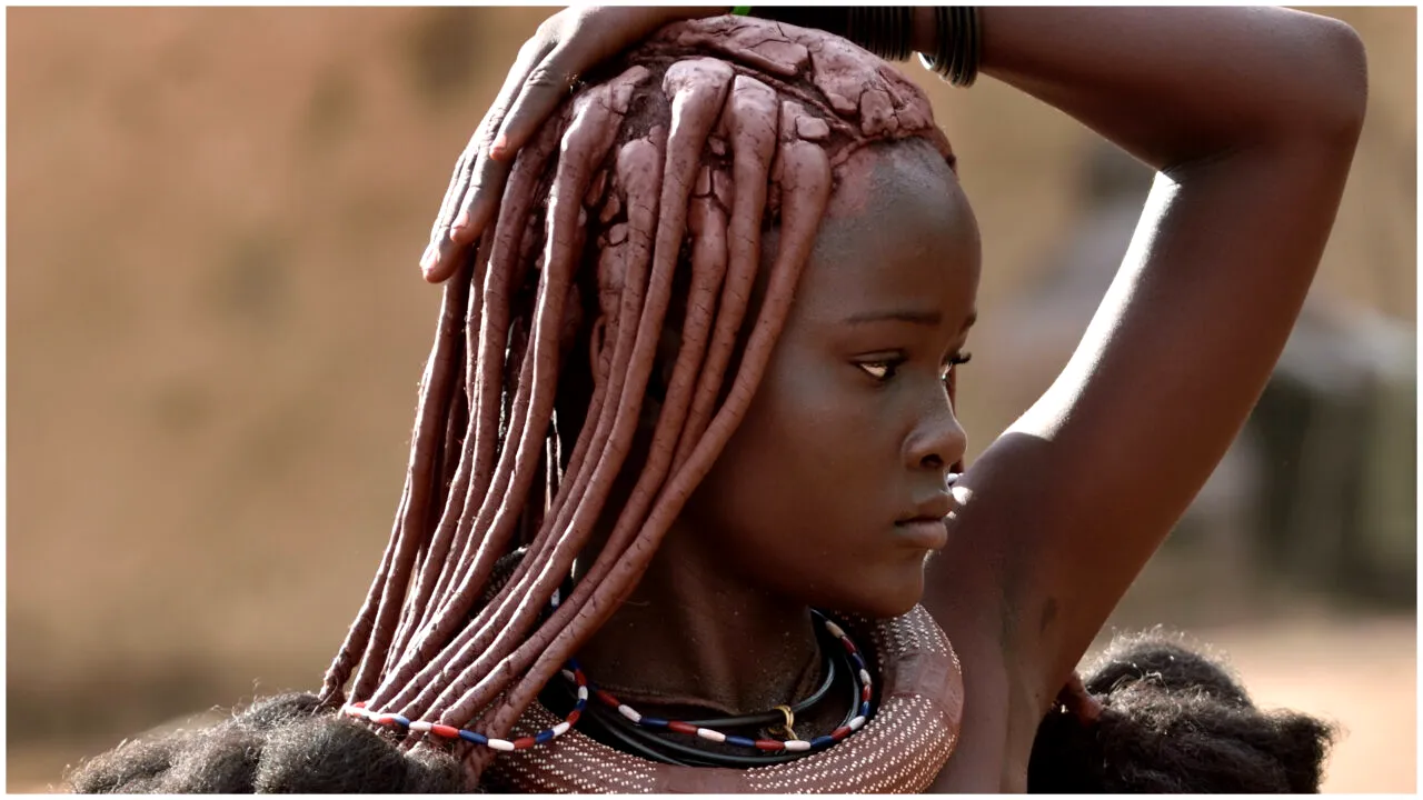 Dacă vizitezi acest trib, bărbatul pleacă din cameră și te lasă cu soția lui. Ce urmează e uluitor