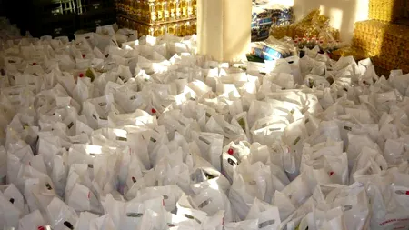 Sutele de familii din Suceava care au fost incluse pe noile liste pentru alimentele de la UE au dat buzna la Primărie. Achiziția produselor nu e încă finalizată