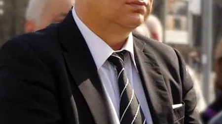 COVID-19. Primarul Sectorului 1, atacat public după ce a cumpărat câteva sute de aparate pentru bolnavii de inimă. Pot fi folosite și în lupta împotriva COVID-19!