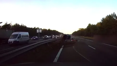 Pilotul automat al acestei mașini a prezis un accident înainte de a se produce. VIDEO