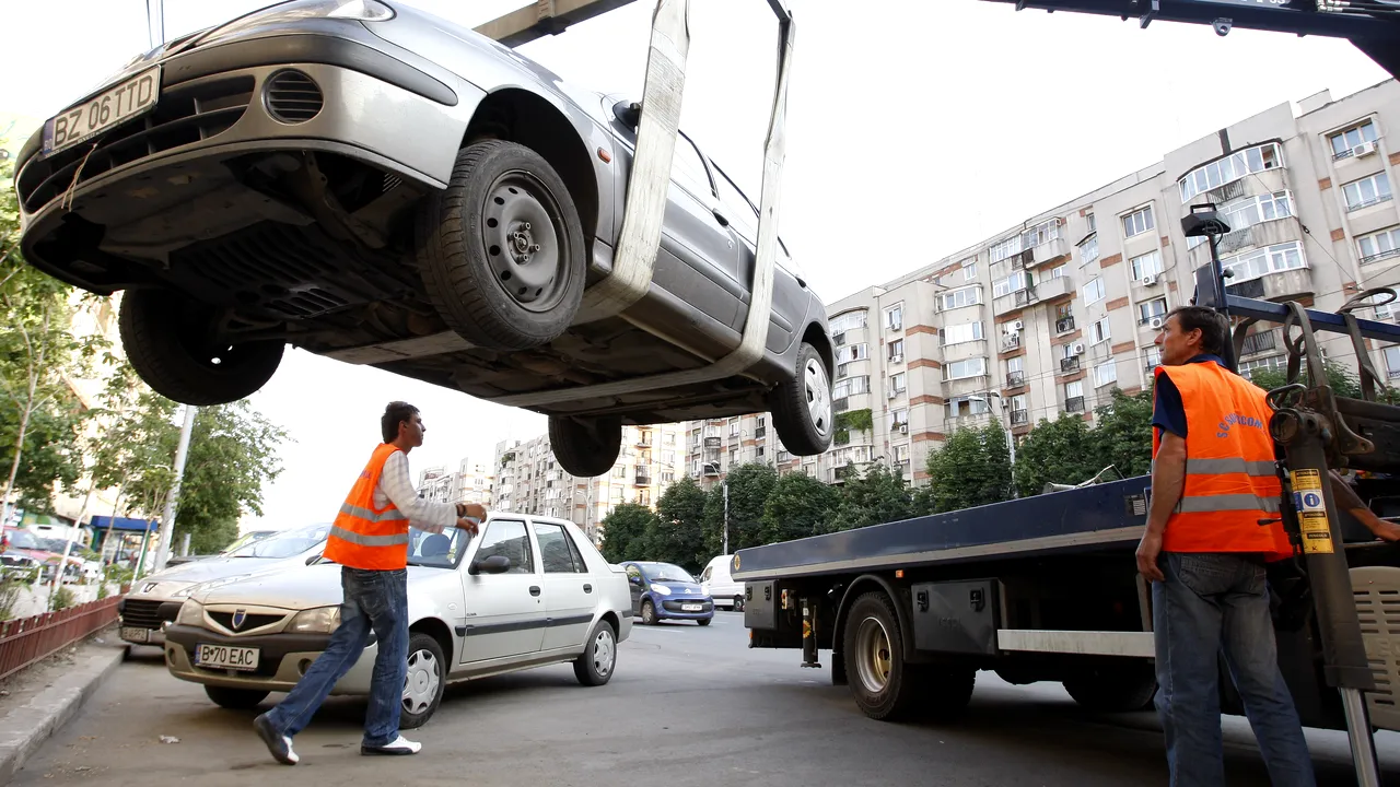 ȘOFERI, atenție unde vă PARCAȚI mașinile! Capitala cumpără autospeciale pentru RIDICAREA autovehiculelor parcate NEREGULAMENTAR
