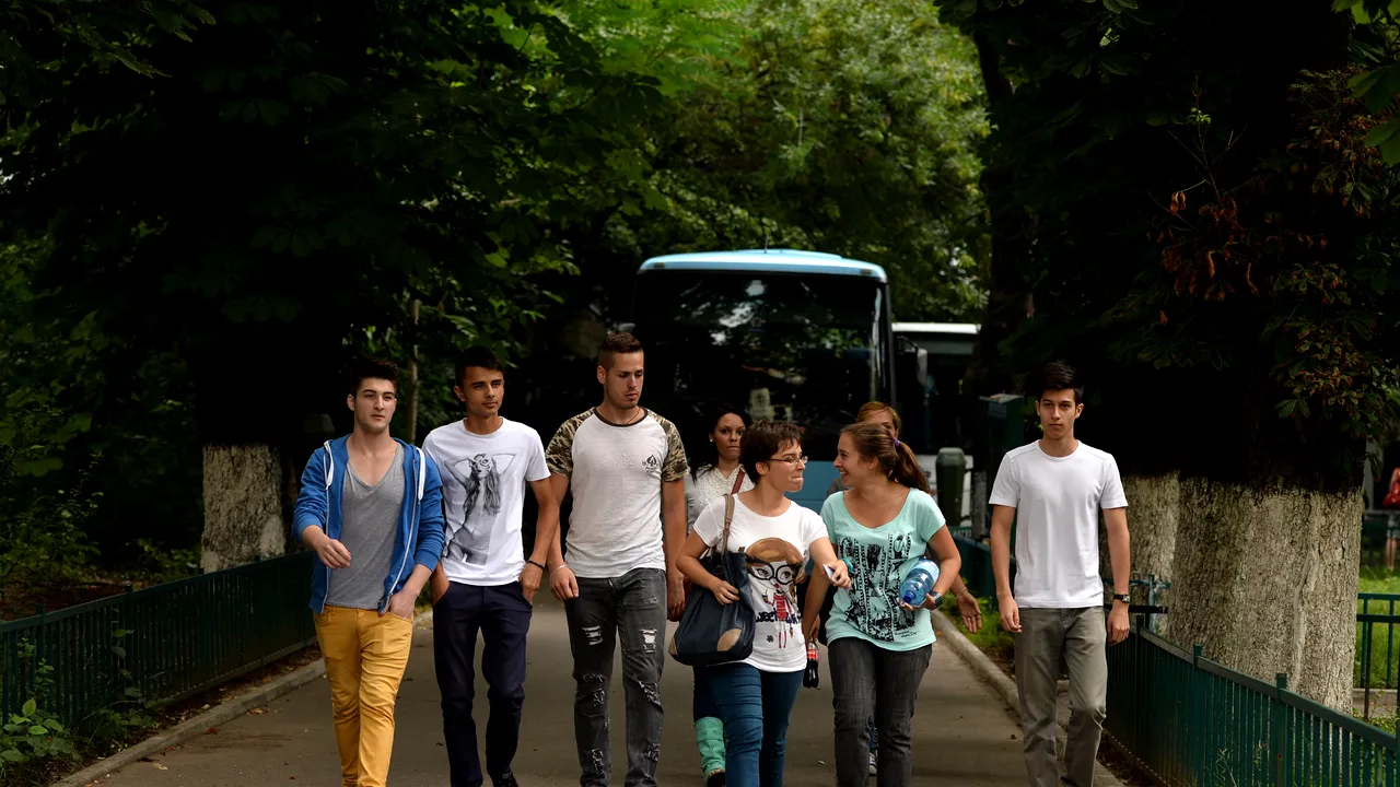 Ce spune premierul Ponta despre acțiunea polițiștilor la Liceul 