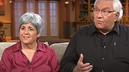 Povestea emoționantă a cuplului, care suferă de aproape 30 de ani, de o BOALĂ cumplită și INCURABILĂ. Afecțiunea e menționată și în Biblie