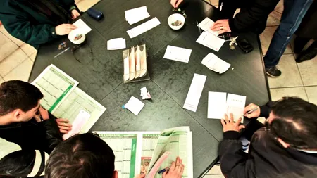 LOTO, LOTO 6 DIN 49. Numerele extrase joi. Report de 6 milioane de euro la Loto 6 din 49