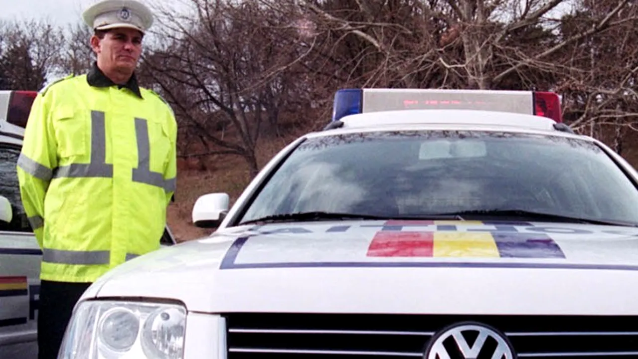 Un militar din Iași a încercat să-și strângă de gât iubita în plină stradă