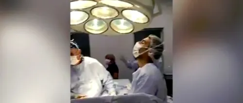 Anchetă în Chile după ce medici, aflați în operație, s-au oprit să urmărească meciul de fotbal cu Portugalia. VIDEO incredibil
