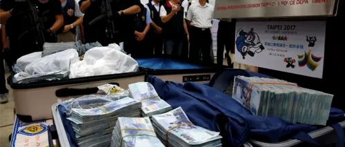 Doi români care au furat 2,5 milioane de dolari din ATM-uri, arestați în Taiwan