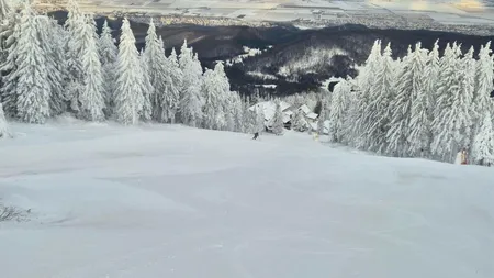 Sezonul de schi s-a deschis în Poiana Brașov. Care sunt pârtiile pe care se poate schia