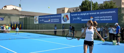 Simona Halep a inaugurat terenurile de tenis de la Liceul Teoretic Traian din București. Galerie FOTO