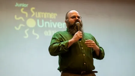 Avertismentul lui Cherecheș: Redeschiderea școlilor ar putea prelungi valul patru