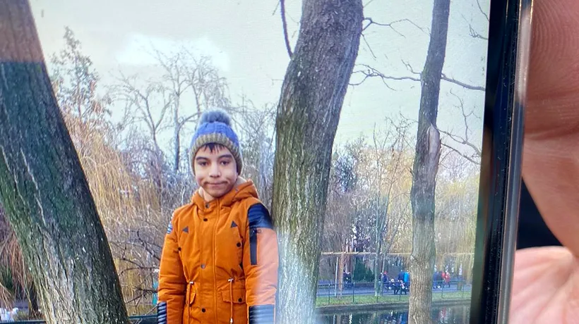 Răzvan a fost găsit! Băiatul de 12 ani se rătăcise în zona rond Alexandria din Capitală (Update)