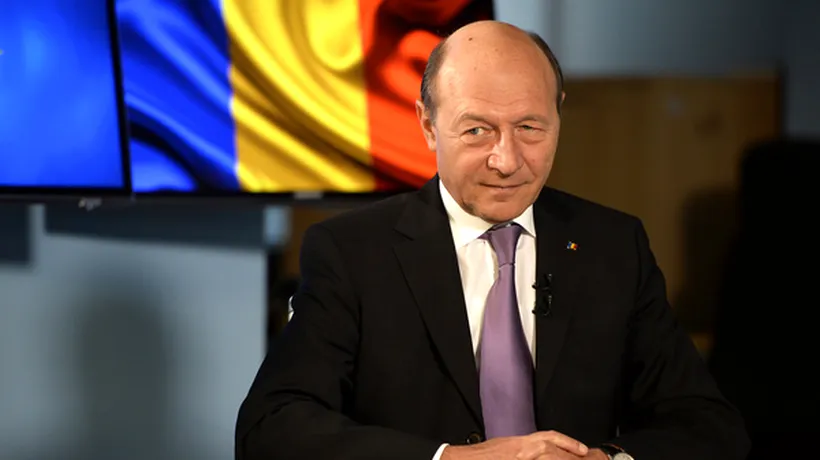 Traian Băsescu: Tragedia din Colectiv nu justifică anularea recepției de Ziua Națională. Iohannis a ratat