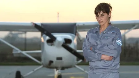 A vrut să devină arbitru FIFA, dar nepotismele din sportul românesc i-au spulberat visul. Acum, Roxana lucrează ca stewardesă în Emiratele Arabe