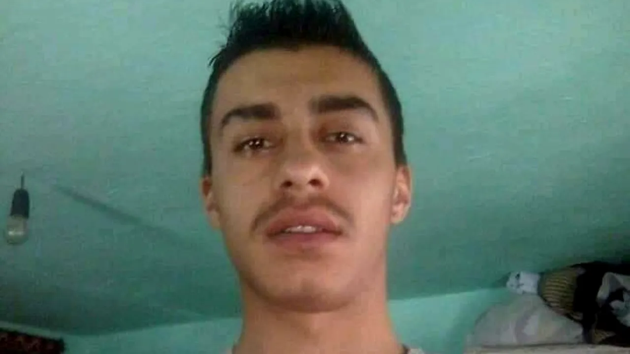 Tânărul din Prahova care i-a tăiat gâtul iubitei de 17 ani a fost prins. Bărbatul și-a recunoscut fapta: „Fata m-a îmbolnăvit