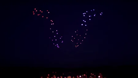 Spectacol inedit cu 100 de drone care 