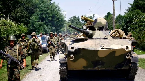 Un militar ucrainean a fost ucis în apropiere de Donețk, în pofida armistițiului