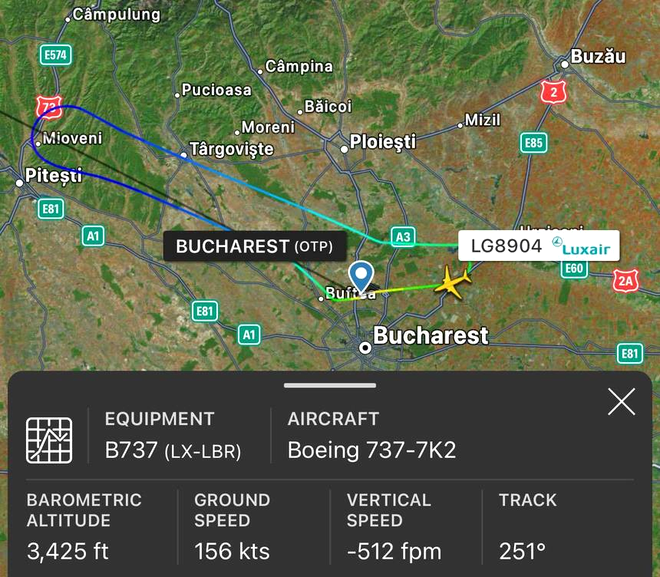 Un avion care a plecat de la Bucureşti către Luxembourg a revenit pe Aeroportul Otopeni după zece minute, unul dintre piloţi afirmând că un generator şi unitatea de alimentare auxiliară au cedat 