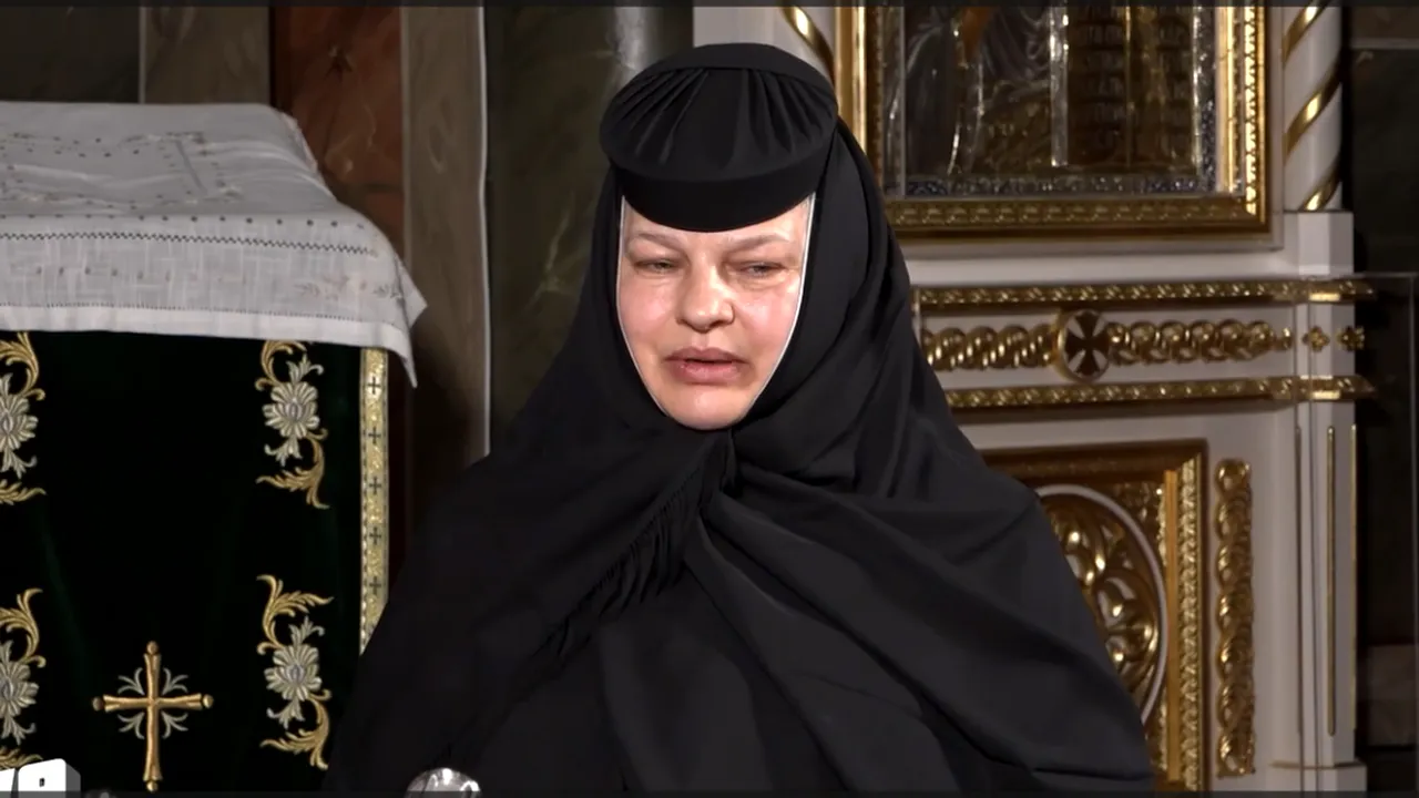 Maica Cipriana, de la Mânăstirea Ghighiu, a spus care este RUGĂCIUNEA de care trebuie să ne lipim inima: „Ideea e să-ți raportezi viața la Dumnezeu”