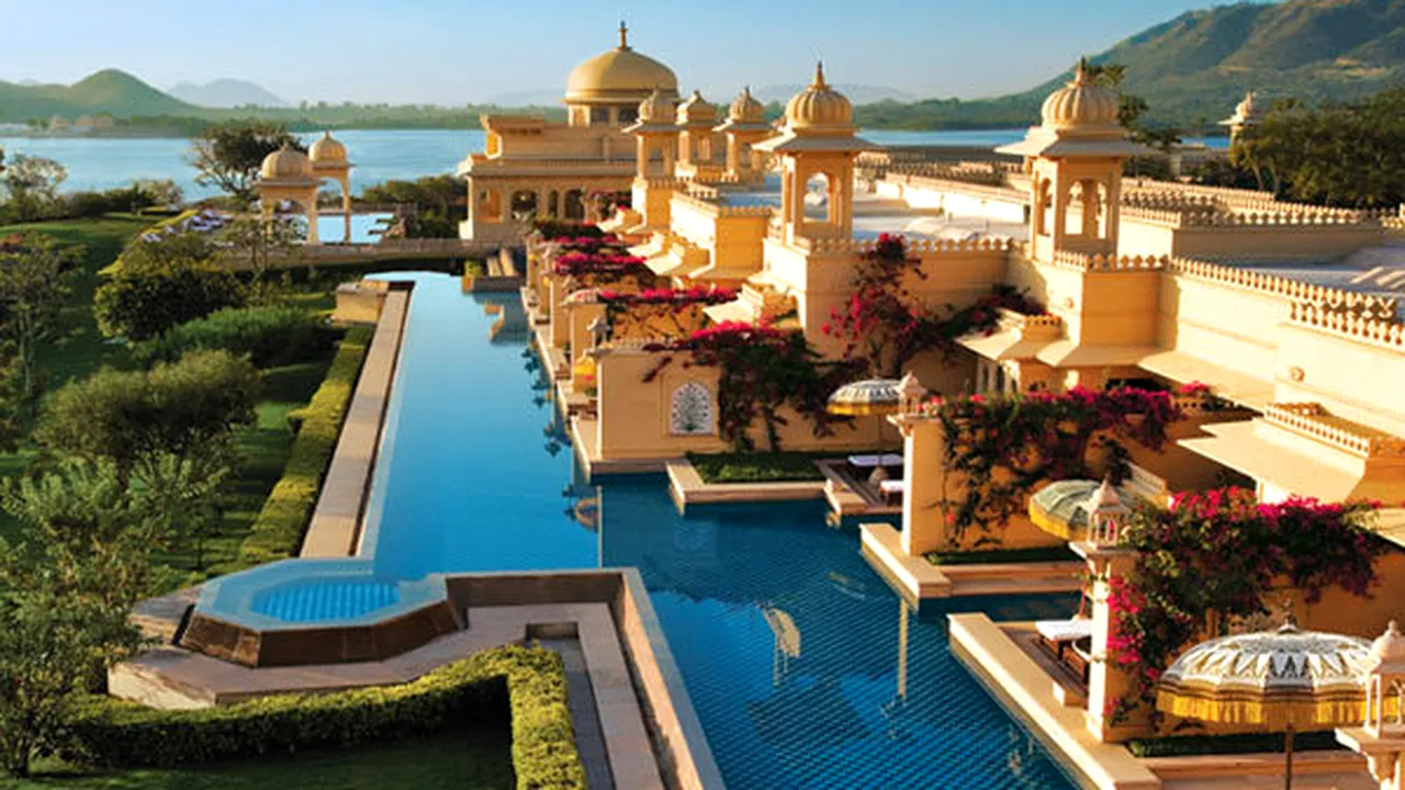 TOP 10 cele mai spectaculoase stațiuni din lume