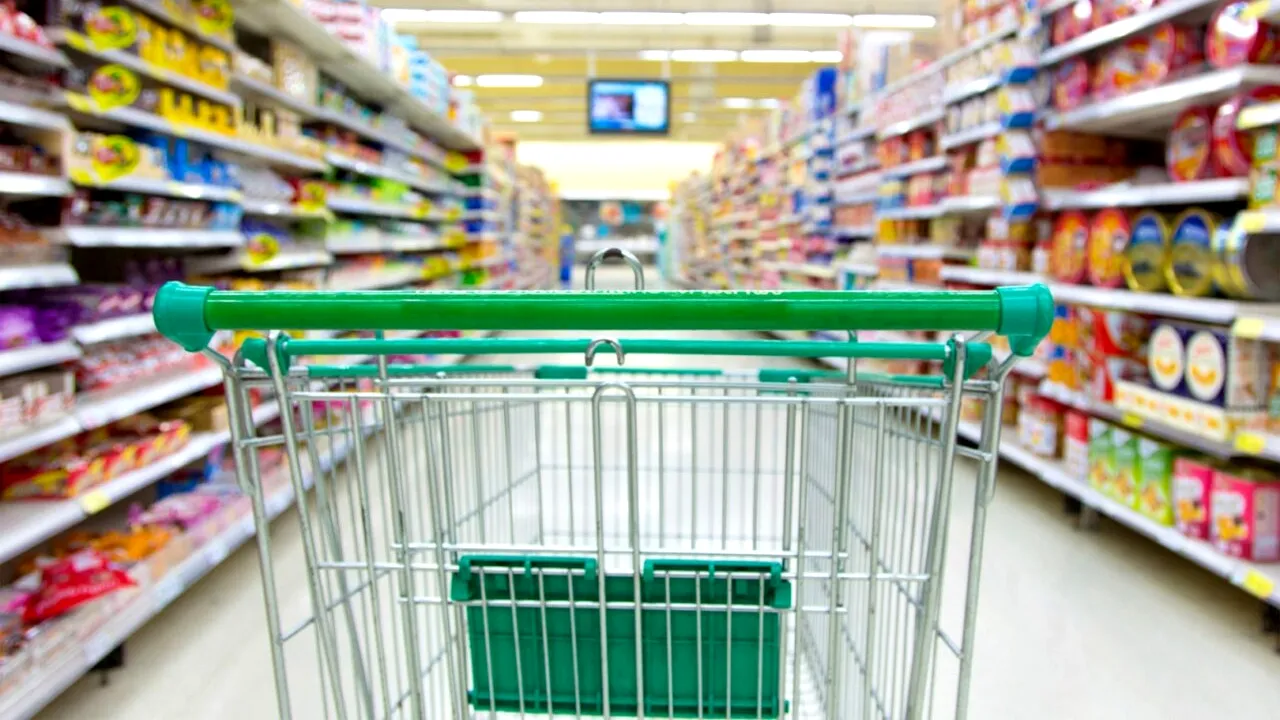 De AICI poți lua totul GRATIS, de la electrocasnice și paturi până la dulapuri și chiar căzi! Zeci de mii de români știu de locul ăsta