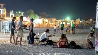 Cât costă o zi în Vama Veche, fără cazare. Calcul complet: transport + mâncare + distracții, varianta economică și varianta premium