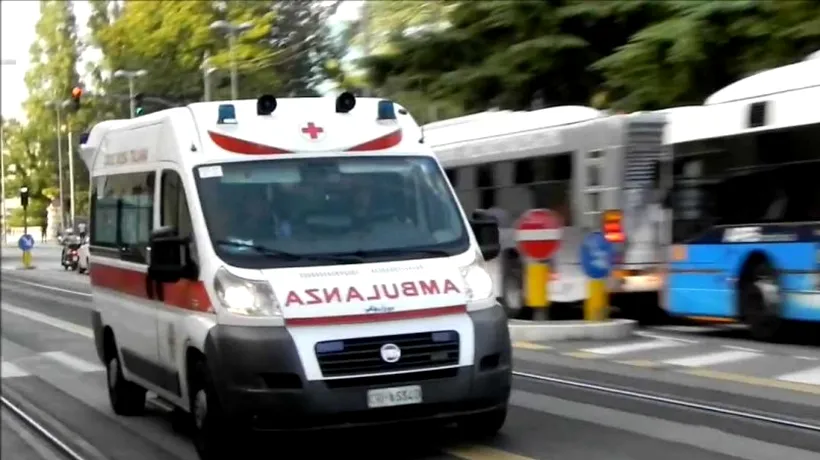 O fetiță româncă de patru luni a murit în Italia după ce mama ei a căzut cu mașina într-un canal de scurgere