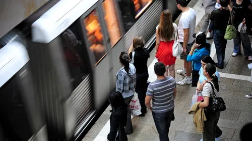 Guvernul vrea să transfere Metrorex la Primăria Capitalei. Cu cât s-ar putea scumpi călătoria de metrou dacă nu vor fi bani de subvenții