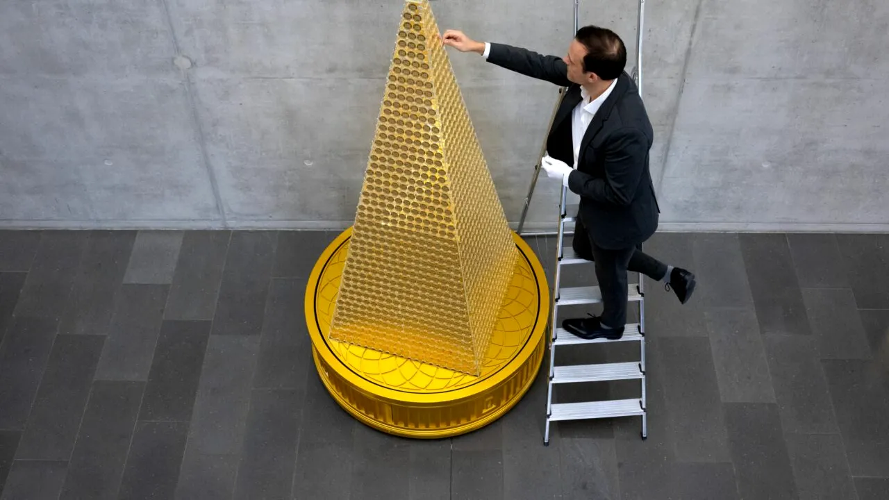 Germania deține cel mai SCUMP brad de Crăciun. Pomul valorează peste cinci milioane de euro