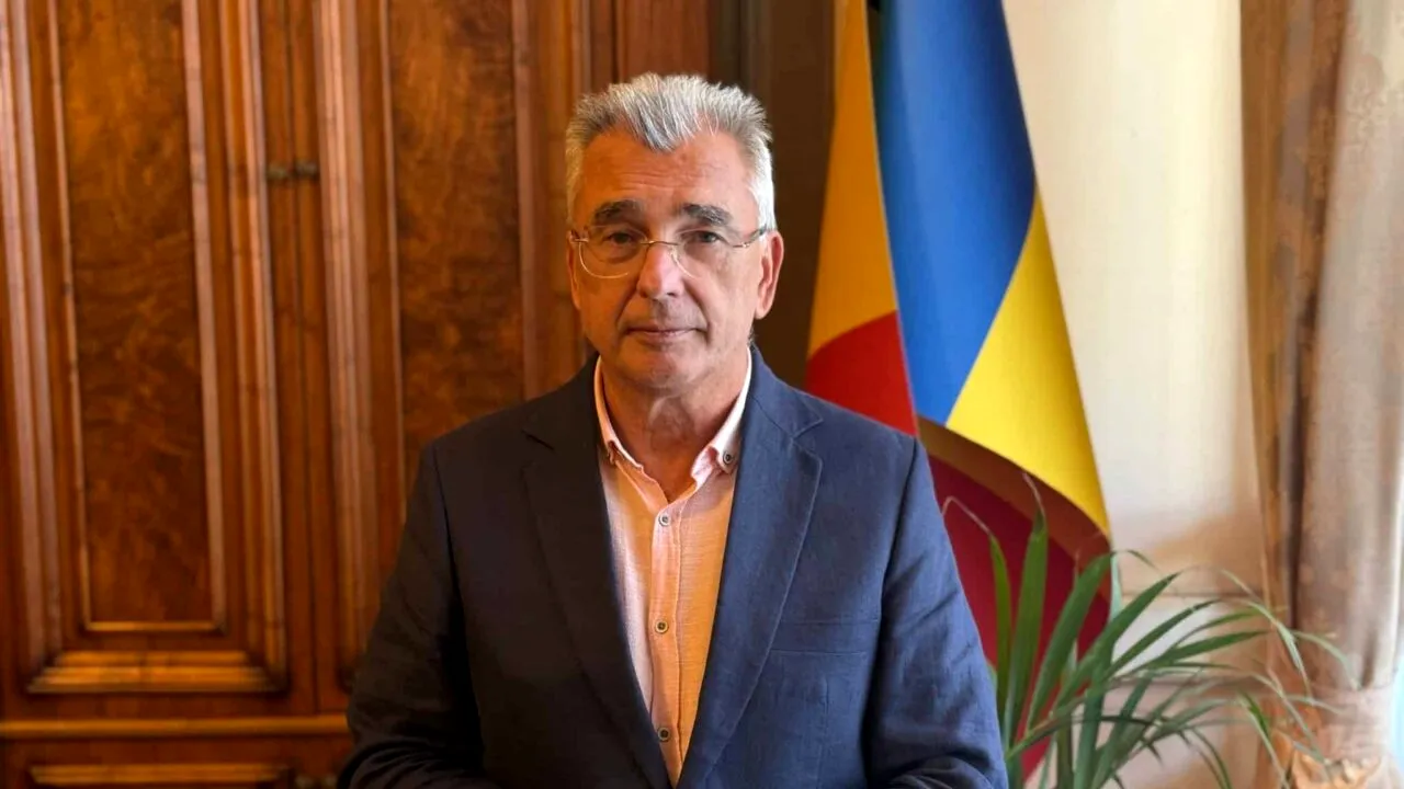 Liderul senatorilor AUR îl acuză pe Bolojan că a prezentat date false despre deficit: „Guvernul vinde românilor o falsă stabilitate economică”