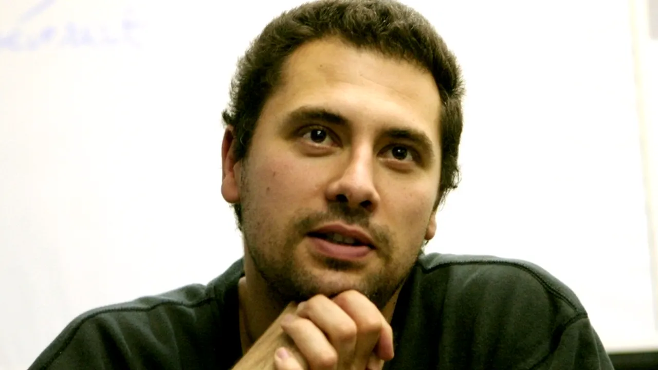 ANONIMUL 2012. 
