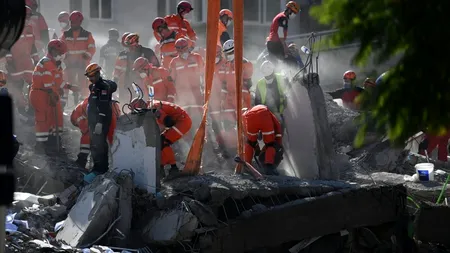 Copil de trei ani, salvat de sub dărâmături la Izmir, la trei zile după cutremurul care a lovit Turcia și Grecia | VIDEO