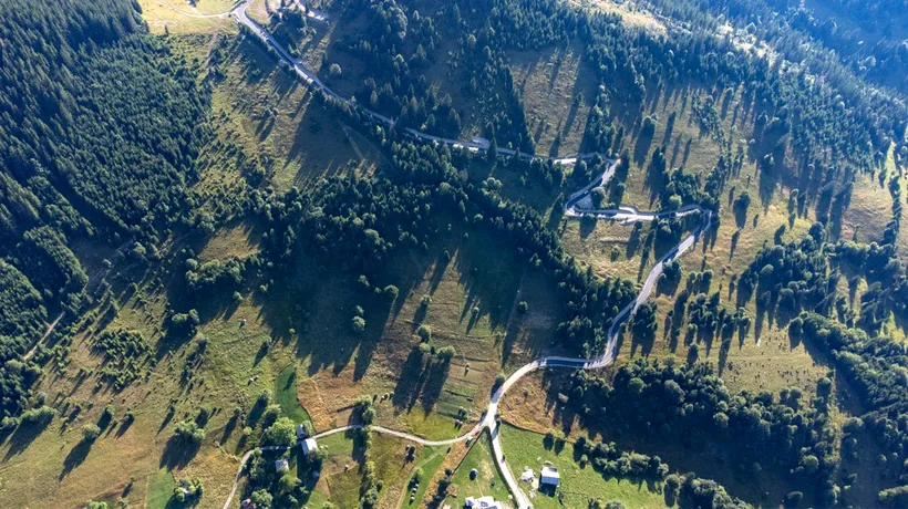 Cea mai nouă și spectaculoasă șosea din România. Rivalizează în frumusețe cu Transalpina și Transfăgărășan