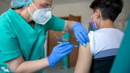 Ministerul Apărării prelungește programul centrelor de vaccinare din spitalele militare și reactivează alte 23 din 17 județe și din Capitală